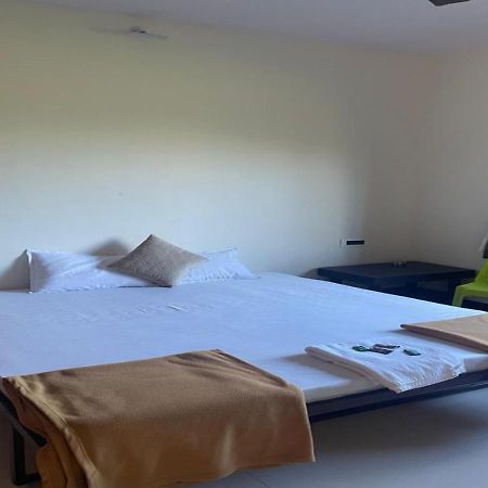 Scarlet Resort Alībāg Eksteriør bilde