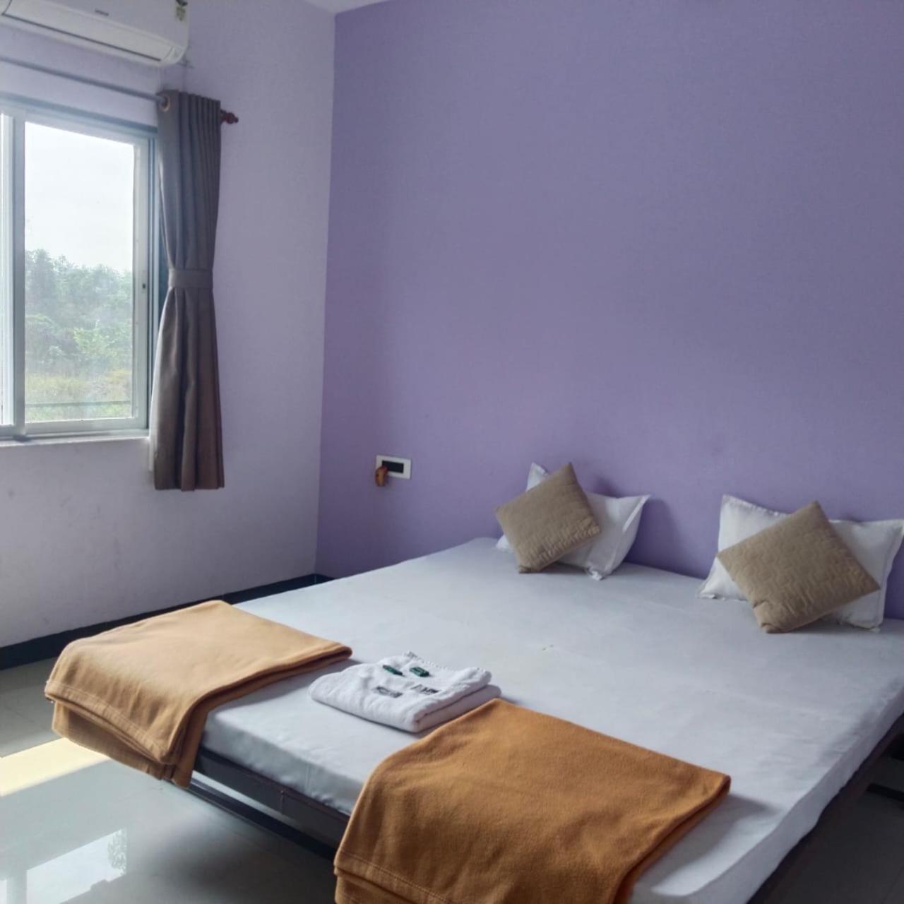Scarlet Resort Alībāg Eksteriør bilde