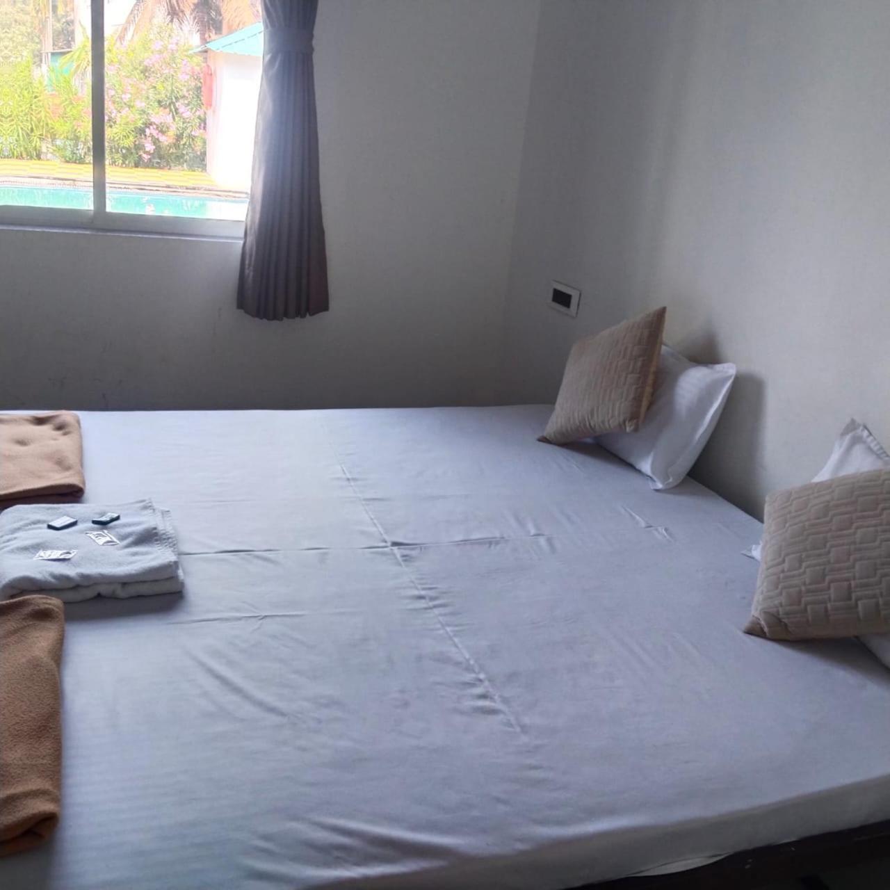 Scarlet Resort Alībāg Eksteriør bilde
