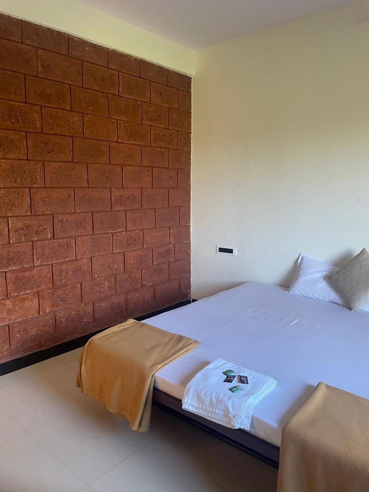 Scarlet Resort Alībāg Eksteriør bilde